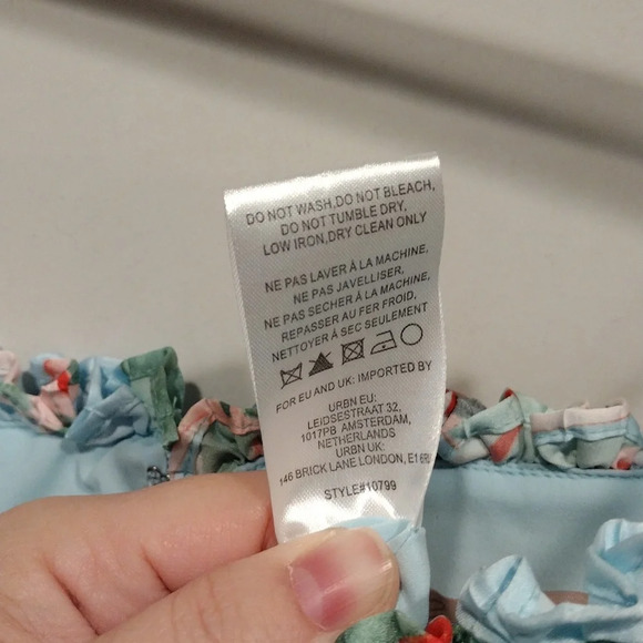 Hutch Anthropologie Satin Floral Ruched Wide Leg Jumpsuit Sz 10 Petite-Romantic - Picture 5 of 8